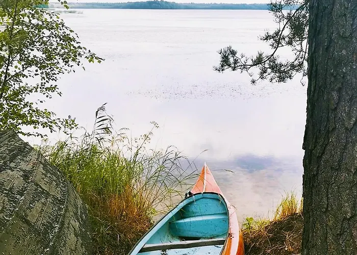 Old Finnish Lakeside Cottage With Sauna